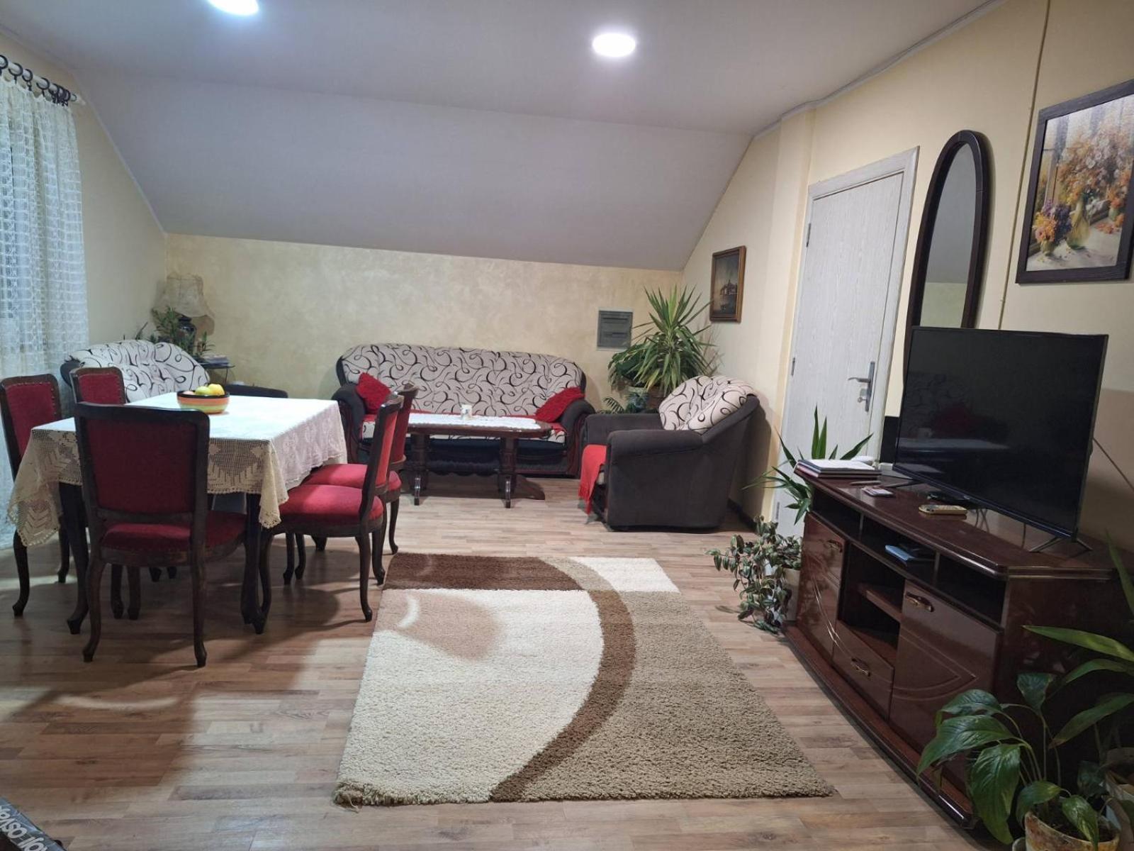 Apartmán Jezero Aranđelovac Exteriér fotografie